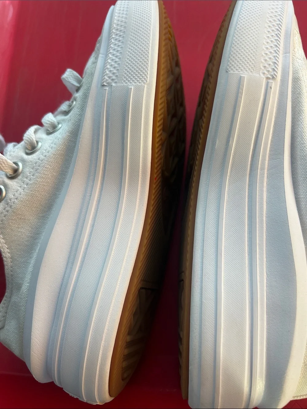 Converse Kids Low Top Sneakers in White